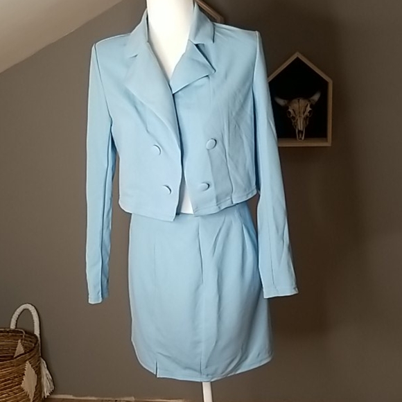 Shein suit - Picture 1 of 3